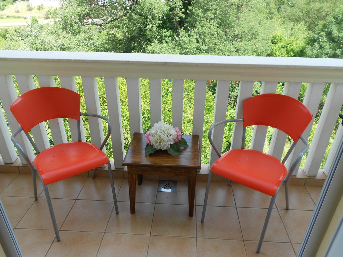 Lorena Rooms Risan Extérieur photo